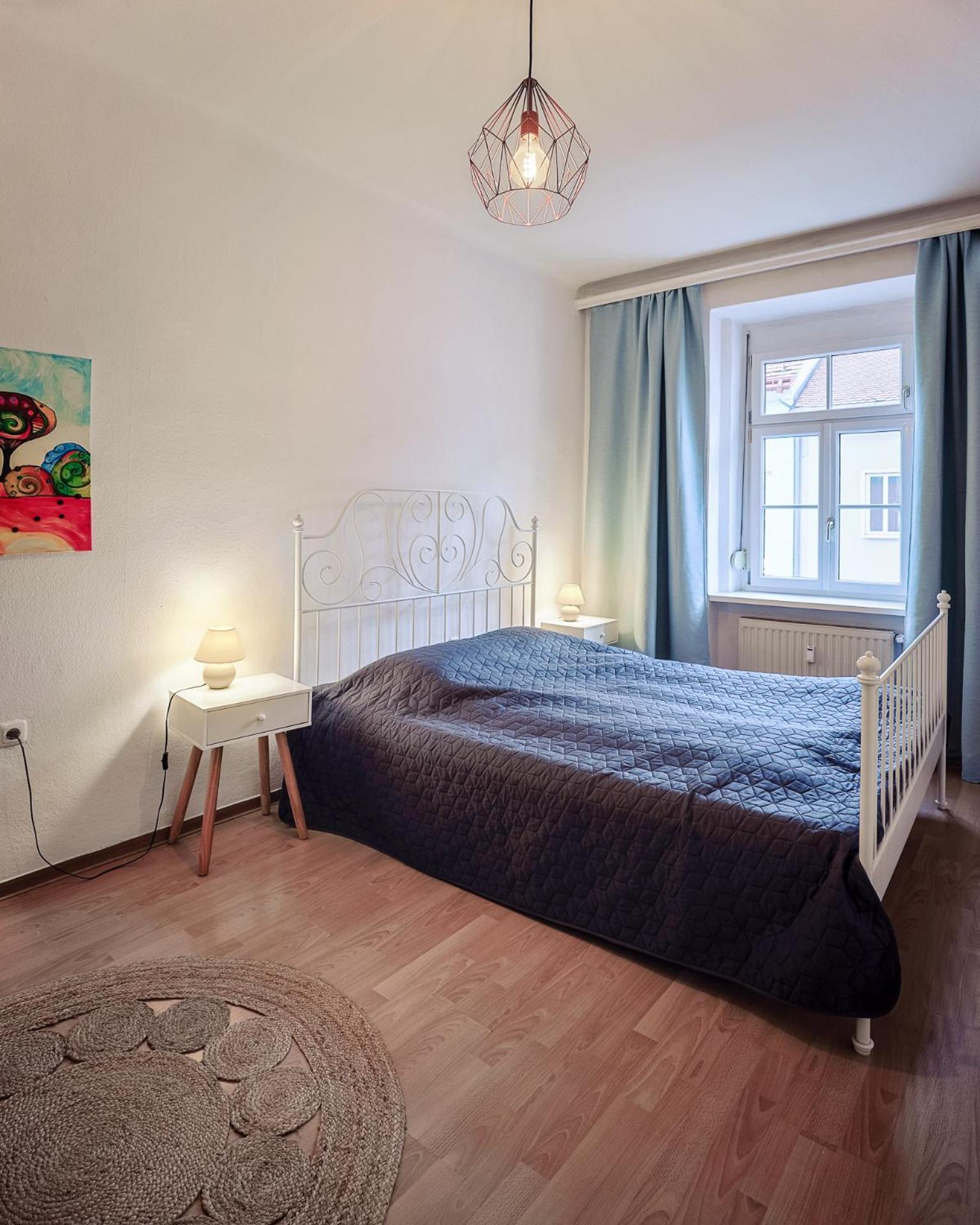 Sunny Citycenter Apartment - Graz Main Station Luaran gambar