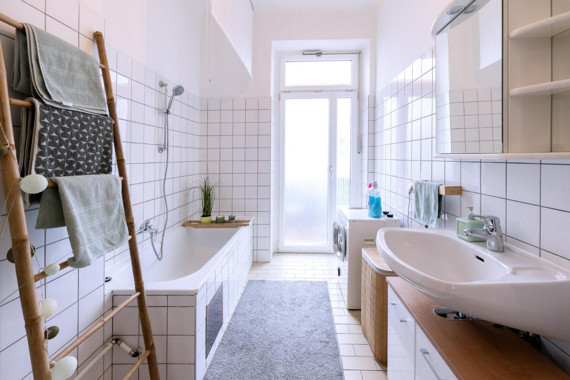 Sunny Citycenter Apartment - Graz Main Station Luaran gambar